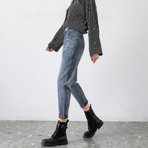 Casual Capris for Everyday Wear