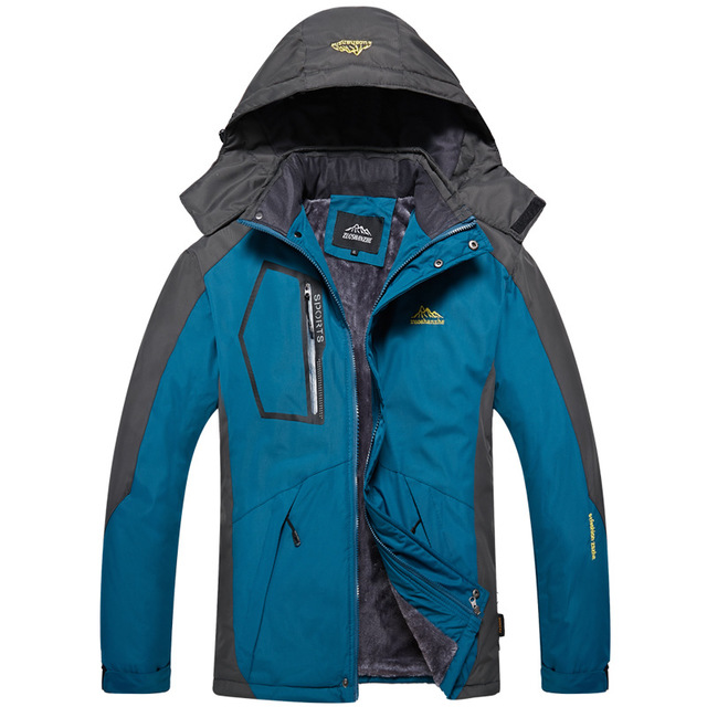 Thick Warm Men's Softshell Jacket with Fleece Lining